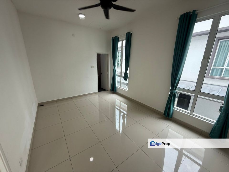 Semi-D for Rent in Permas Plentong Area, Johor, Masai