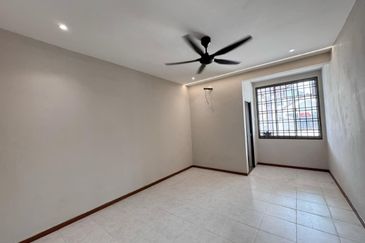 Jalan Bukit Impian 23