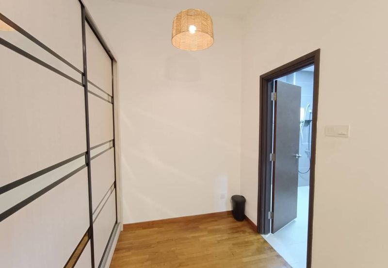 The WaterEdge Residences