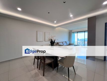 Fully Furnished Luxury Apartment @ Molek Pine 4, Johor, Johor Bahru