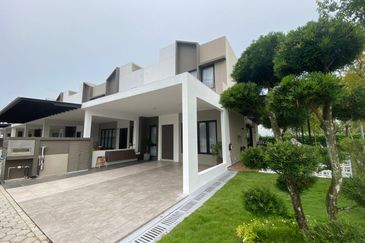 Sunway Citrine Lakehomes