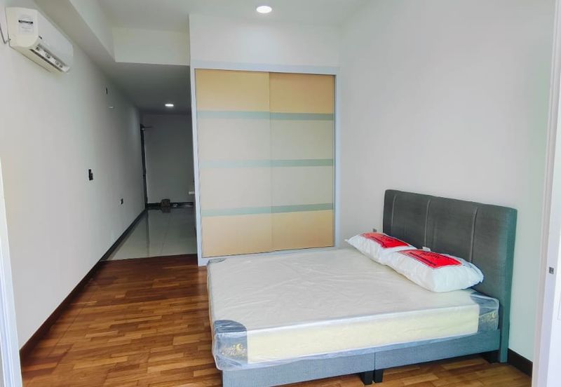 Paragon Suites @ CIQ