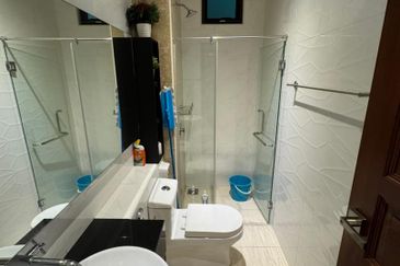 D'Summit Residences @ Kempas Utama