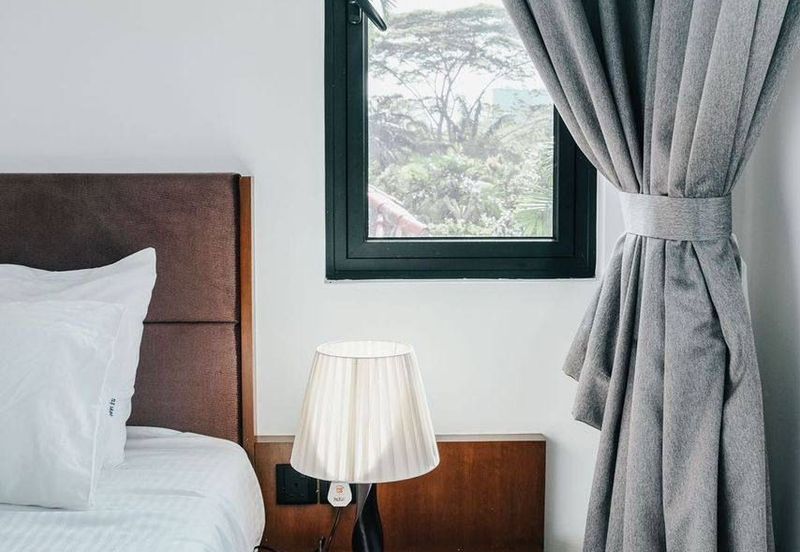 The Country Residency