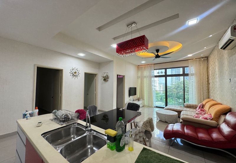 Palazio ( Pangsapuri Mayland Austin )