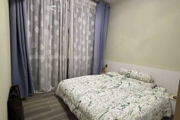 Meridin Bayvue Apartment