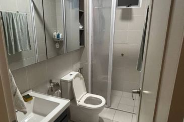 Meridin Bayvue Apartment