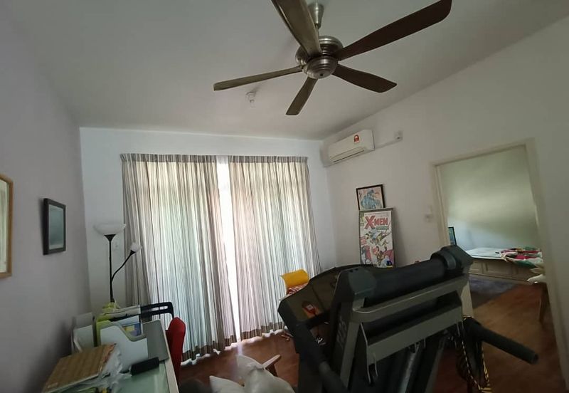 Taman Austin Heights