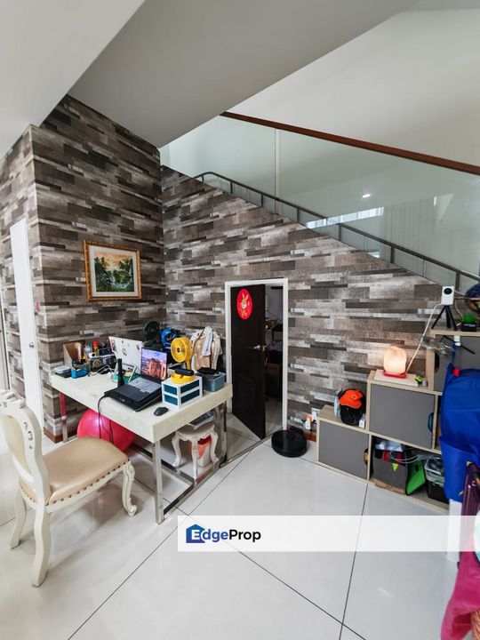 3-Storey Freehold Villa in Isola Grandeur, Johor, Masai