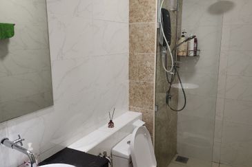 D’Summit Residences for Sale