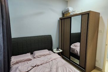 D’Summit Residences for Sale