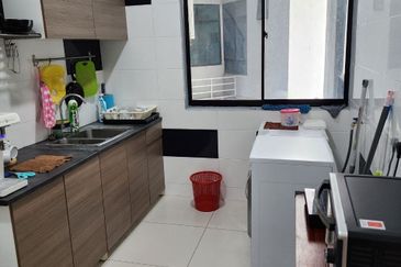 D’Summit Residences for Sale