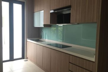 The Canal Garden South, Horizon Hills