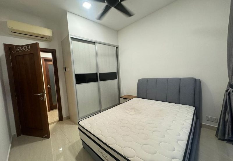 Paradiso Nuova Medini