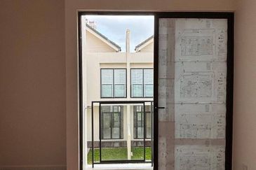 Avira Garden Terraces @ Medini