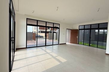 Aurora Resort Villas