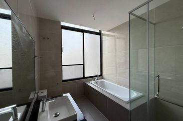 Aurora Resort Villas