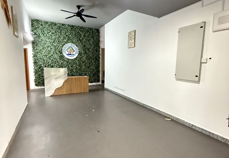 Paragon Suites Vicinity （Commercial Title）