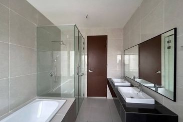 Aurora Resort Villas