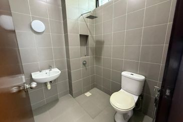 The WaterEdge Residences