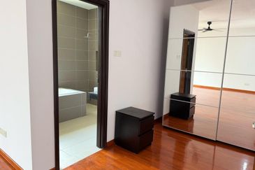 The WaterEdge Residences