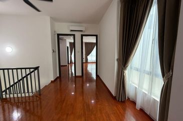 The WaterEdge Residences