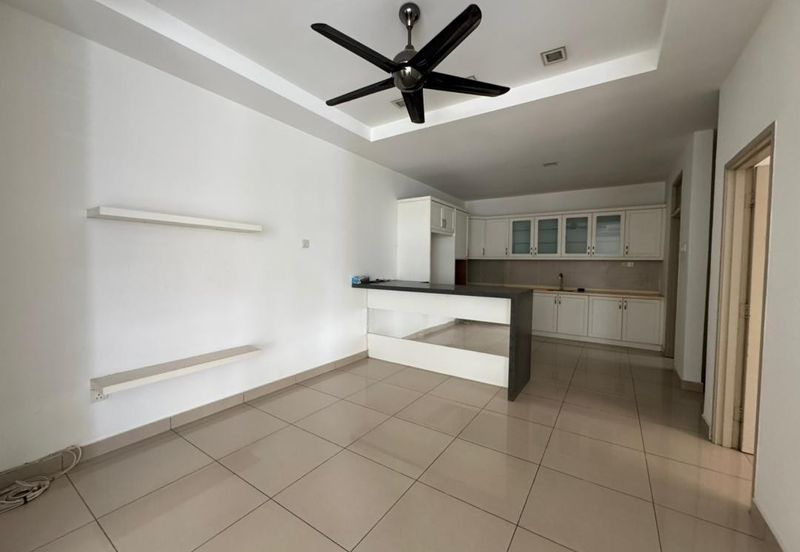 Maple Red, Adda Heights