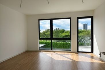 Sunway Citrine Lakehomes