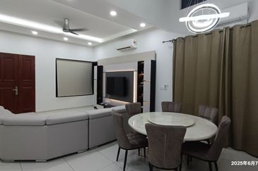 D’Grande @ Bukit Indah 2-Storey Link Bungalow