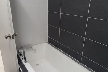 D’Grande @ Bukit Indah 2-Storey Link Bungalow