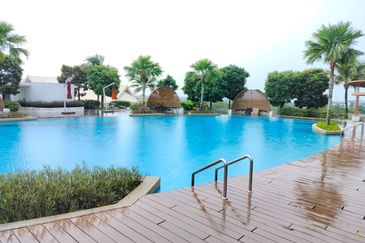 Almas Suites @ Puteri Harbour