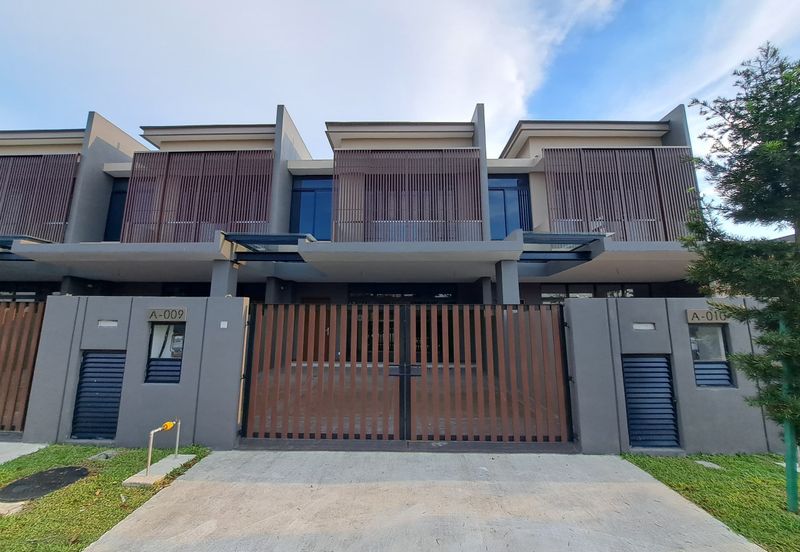 Aurora Sentral Villa Double Storey Superlink House