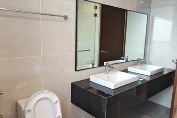 Aurora Sentral Villa Double Storey Superlink House