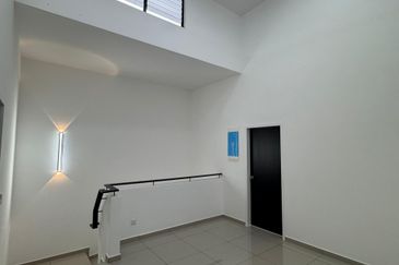 Tate Dalton @ Eco Botanic 2