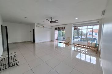 Palm Villa Residences @ Kulai IOI 2 Storey Semi-D