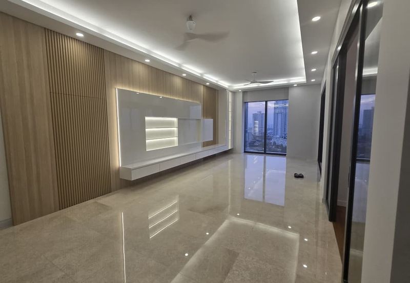 The Astaka @ 1 Bukit Senyum