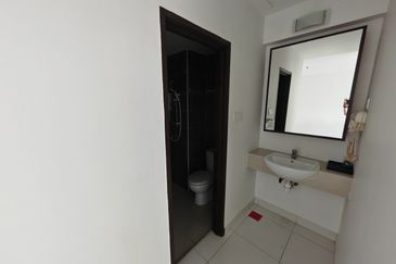 Bayu Marina Residences for Sale