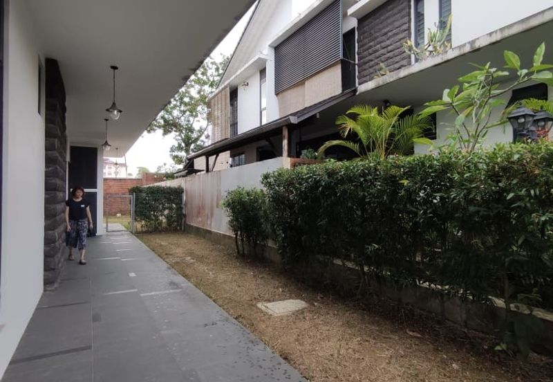 Strait View Residence Double Storey Semi-D