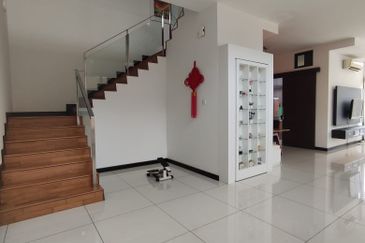 Strait View Residence Double Storey Semi-D