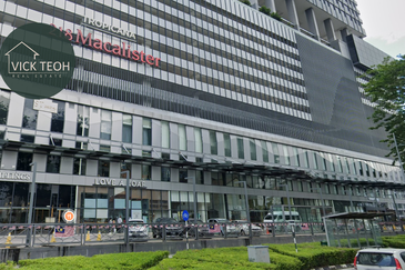 Tropicana 218 Macalister