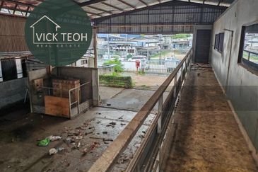 Kawasan Perusahaan Bebas Perai (I)