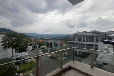 Verge 32 @ Puncak Melawati