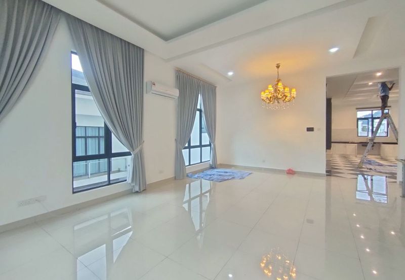 Verge 32 @ Puncak Melawati