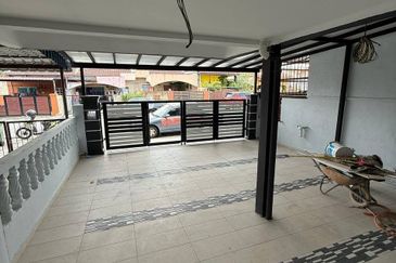 TAMAN DESA ANGGERIK (SENAWANG)