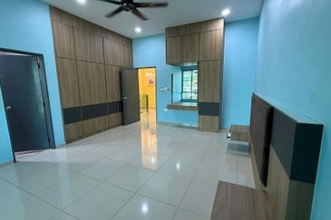 HIJAYU 3A @ BANDAR SRI SENDAYAN