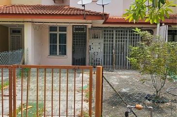 BANDAR ENSTEK (CENDRAWASIH)