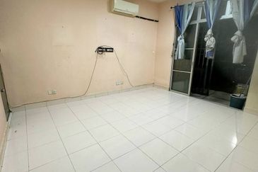 BANDAR ENSTEK (CENDRAWASIH)