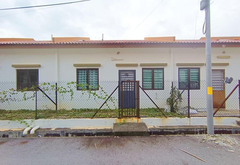 TAMAN BAYU INDERA, LUKUT