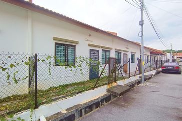 TAMAN BAYU INDERA, LUKUT