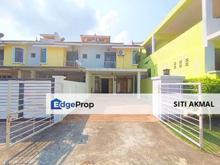2 Storey Terrace D'Latania Taman Bandar Senawang, Negeri Sembilan, Seremban